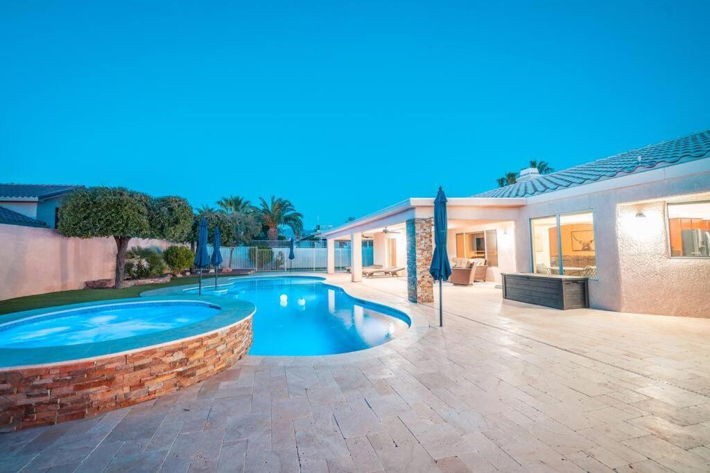 Grand Havasu Oasis With Custom Pool & Spa! Lake Havasu City Exterior photo