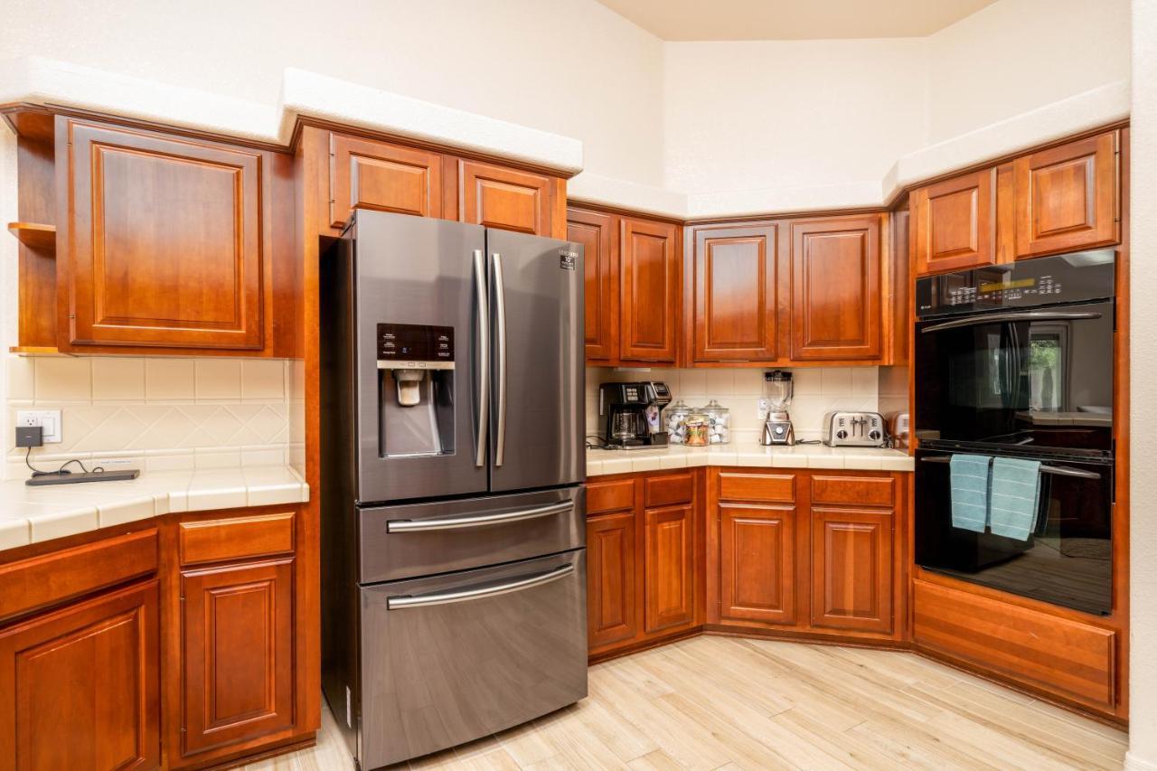 Grand Havasu Oasis With Custom Pool & Spa! Lake Havasu City Exterior photo